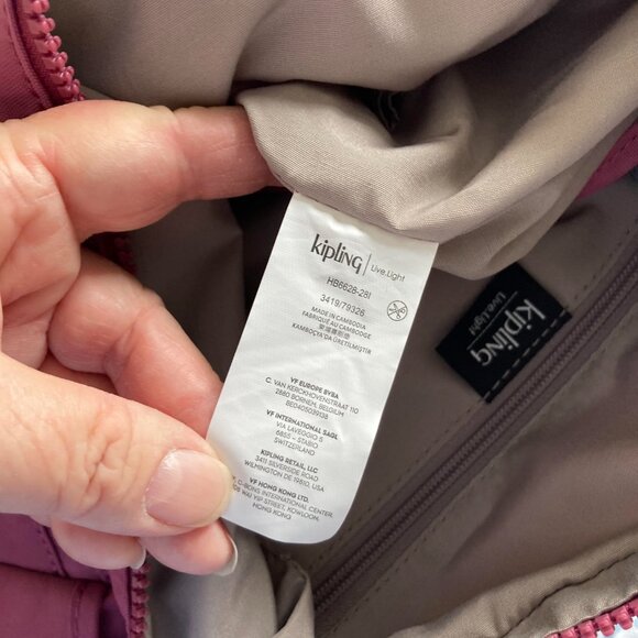 NWT Kipling Alenya Nylon Adjustable Crossbody Strap Zip Pocket Monkey Keychain - Picture 9 of 16